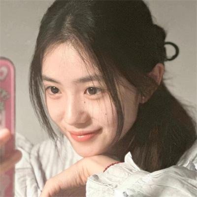 爱之吻 封面